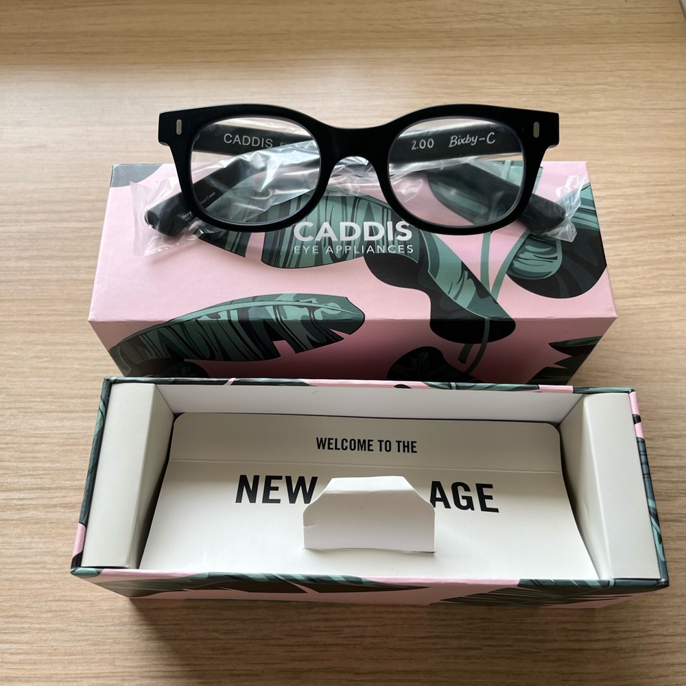 Caddis Bixby Compact Reading Glasses with Lens Power 2.00